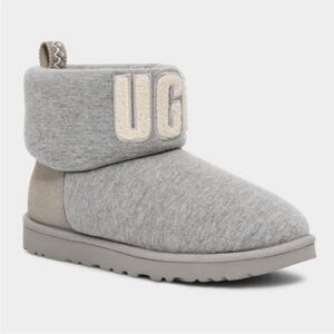 UGG Light Gray Boot